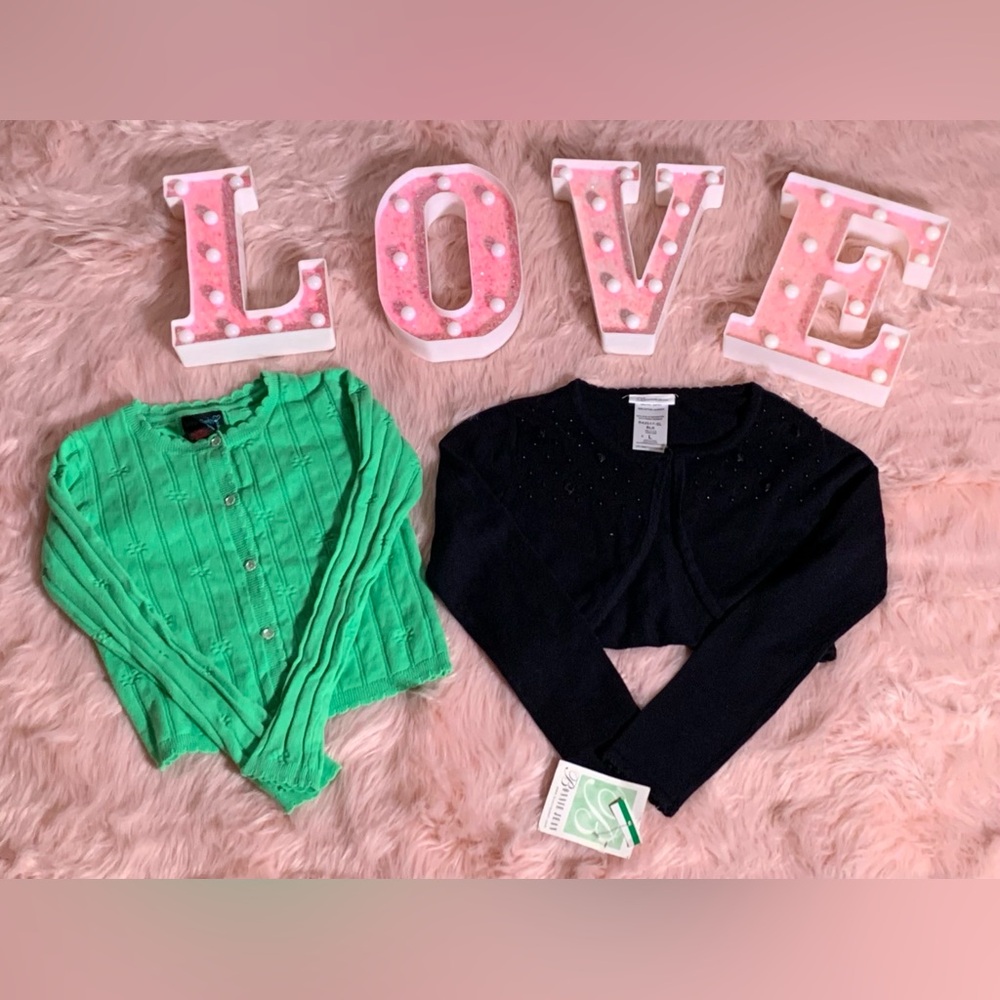 Green & Black Girl’s Button-Up Sweater💚🖤 2 Pack